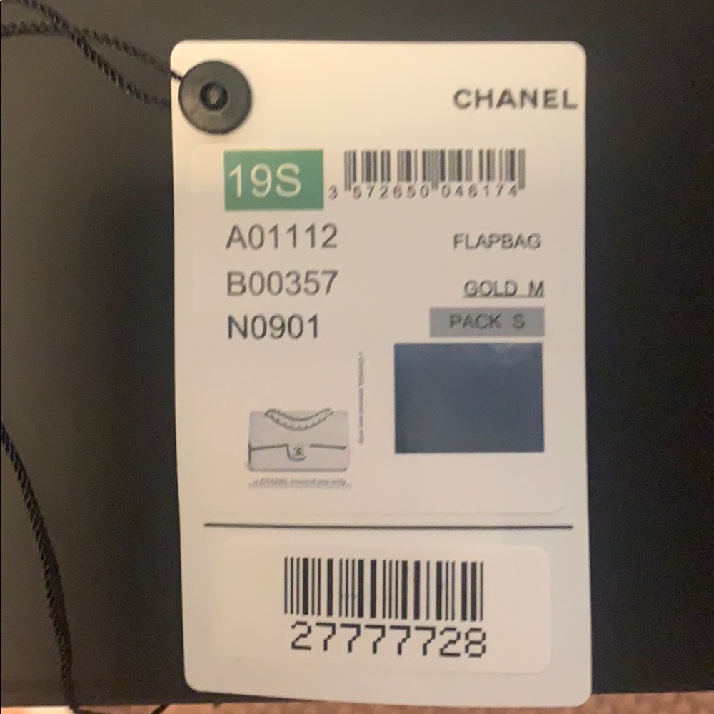 Chanel Bag - Picture 3 of 4